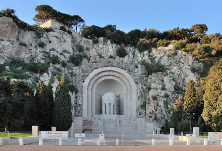 ‫نصب تذكاري الحرب - Monument aux Morts‬ في نيس