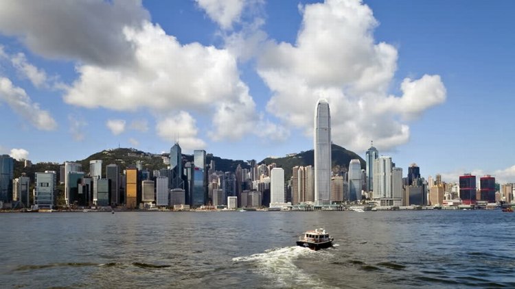 ميناء فيكتوريا في هونج كونج 