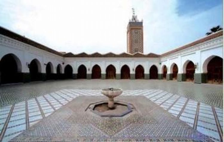 مسجد محمد السادس بمدينة وجدة 