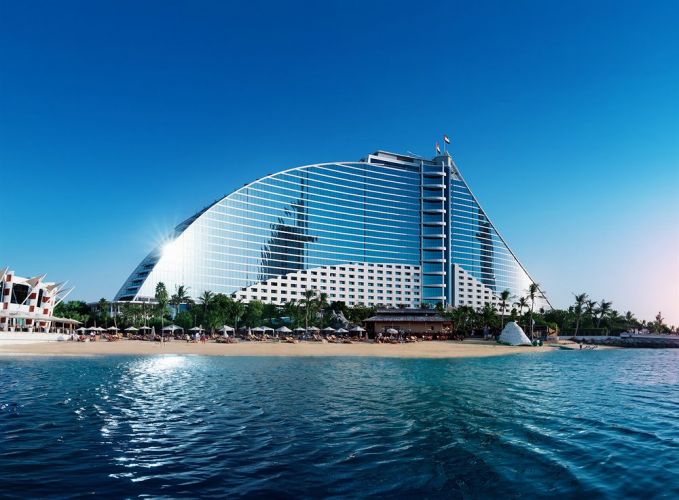 انخفاض سعر الغرف الفندقية في دبي
