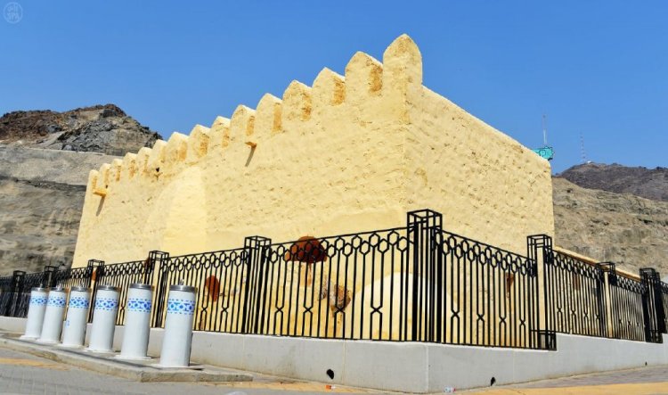 من المساجد التاريخية