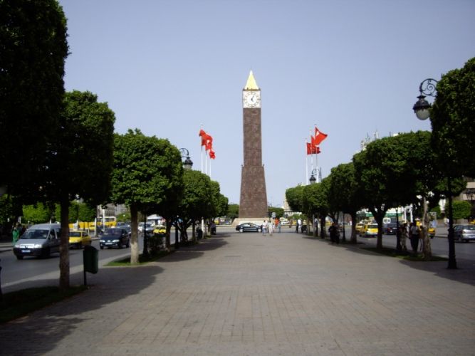 شارع الحبيب بورقيبة تونس