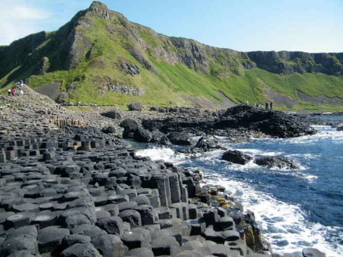 صخور مقاطعة أنتريم صخور مقاطعة أنتريم