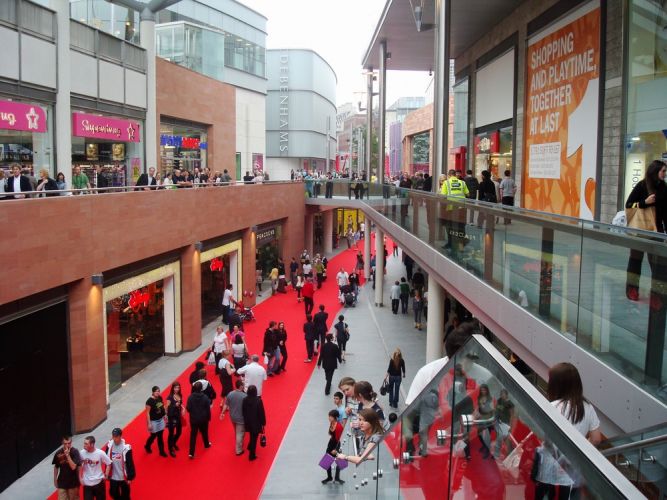 مجمع ليفربول وان التجاري