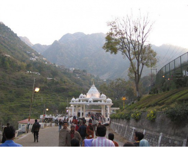 معبد Vaishno Devi Mandir