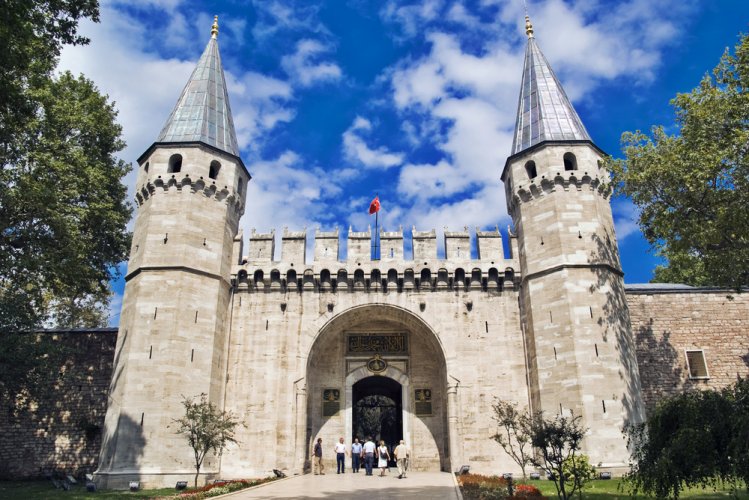 قصر توب كابي في اسطنبول