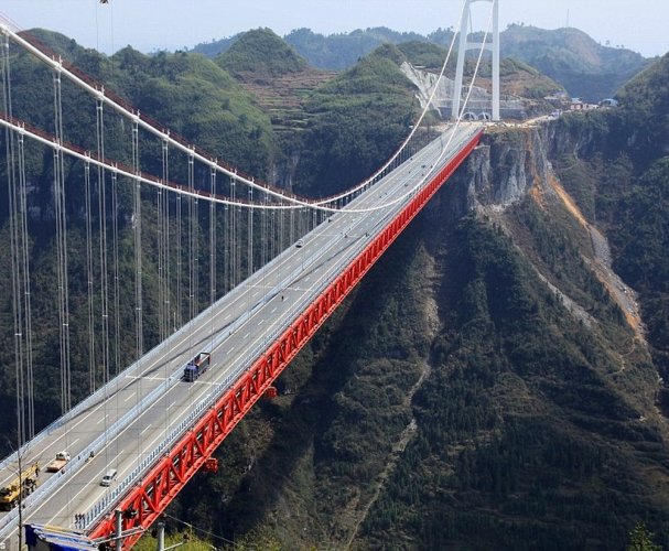 جسر بيباجيانغ في الصين