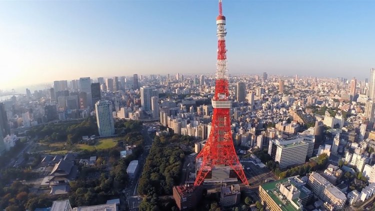 برج طوكيو في اليابان