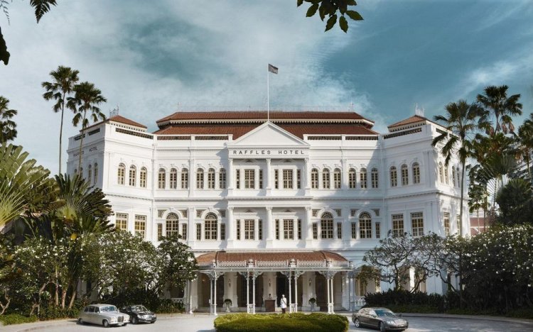 فندق رافلز سنغافورة