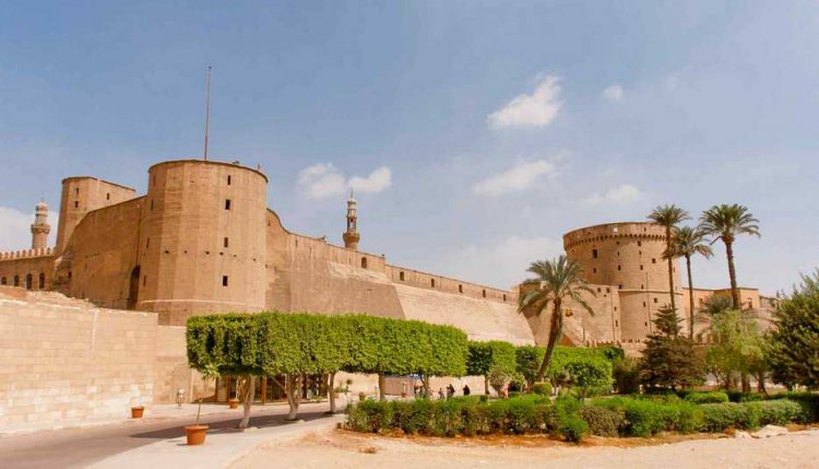قلعة صلاح الدين الايوبي في القاهرة 