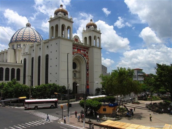 كاتدرائية سلفادور