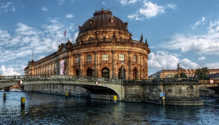 متحف جزيرة برلين في ألمانيا