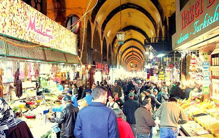 السوق المصري في اسطنبول