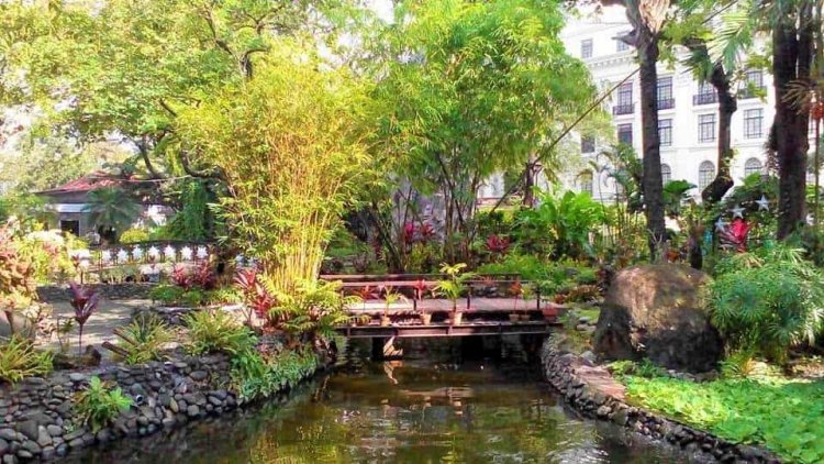 حديقة ريزال مانيلا في مانيلا الفلبين