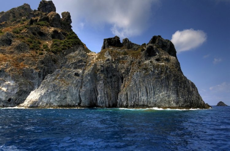 جزيرة بالمارولا في إيطاليا