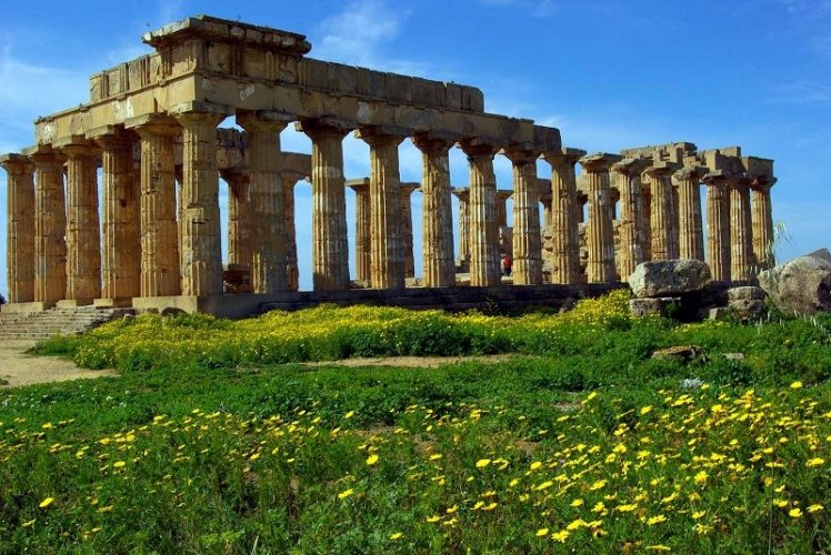 معبد سيلينوس بقرطاج