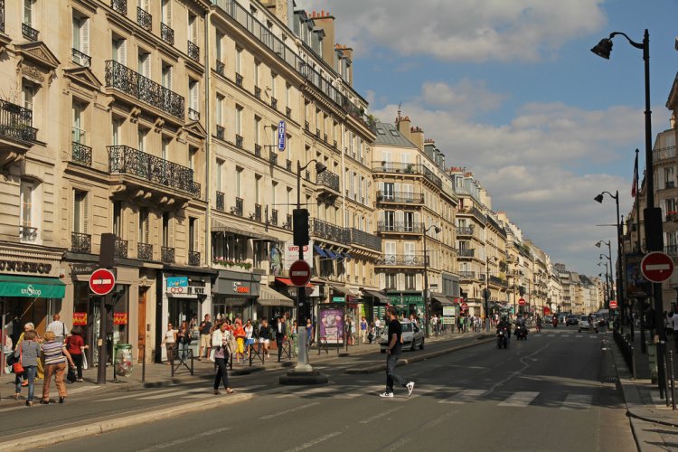 شارع دي ريفولي في باريس فرنسا