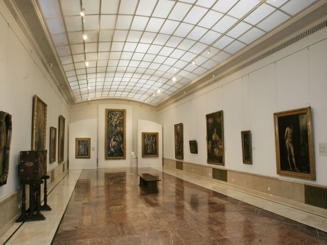 متحف الفن في مدينة بوخاريست رومانيا 