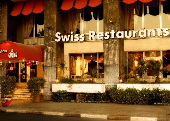 مطعم ومقهى سويسس في بالي إندونسيا