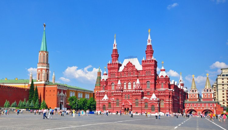 الميدان الأحمر في موسكو