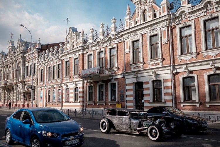 قصر الإخوة بوجارسكوف في كراسنودار الروسية