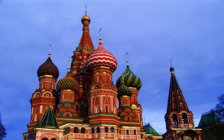 كاتدرائية القديس باسيل في موسكو
