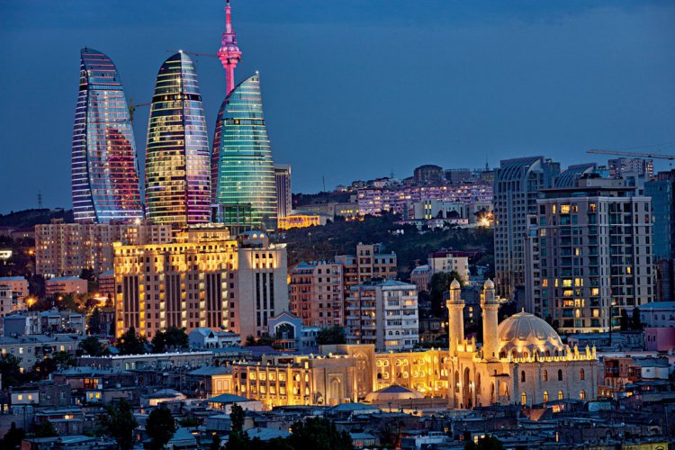 باكو العاصمة الأذربيجانية