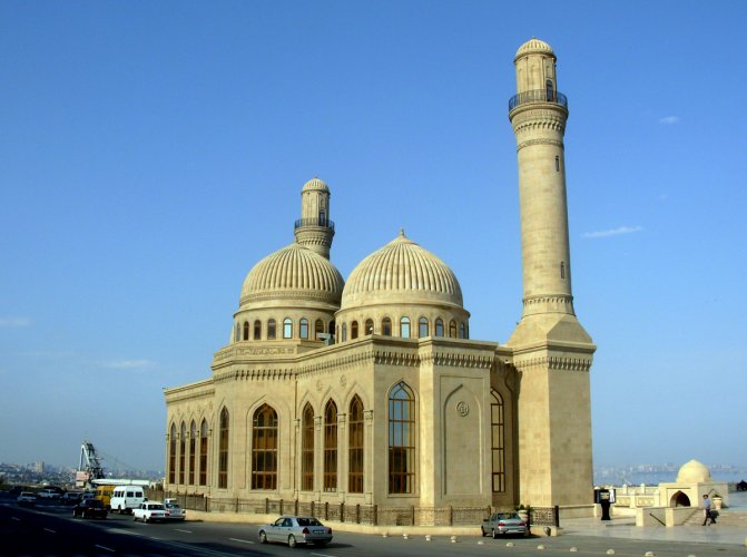 مسجد باب الهيبة في أذربيجان