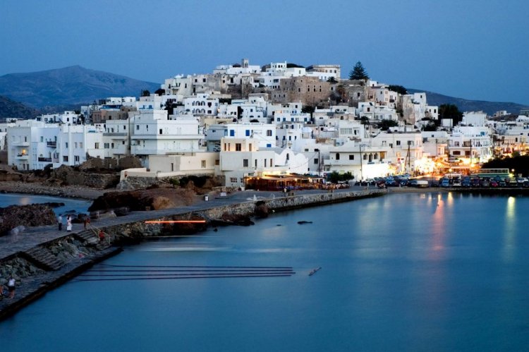 جزيرة ناكسوس في اليونان