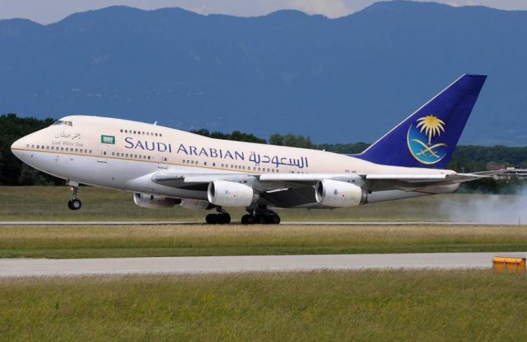 الخطوط السعودية تصرح طائرة الأخضر لا تخصنا