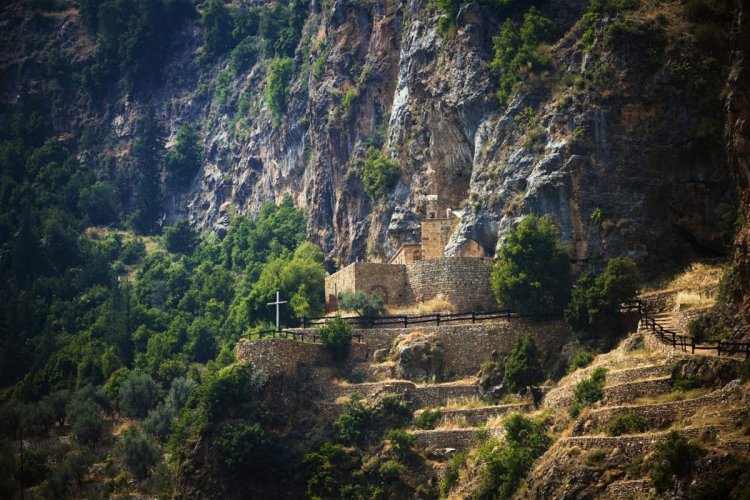 دير كانوبين في شمال لبنان 