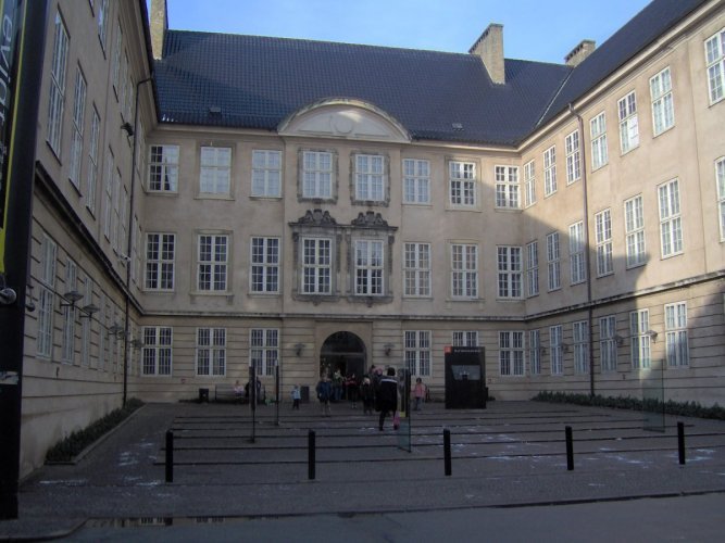 المتحف الوطني الدنماركي في كوبنهاجن