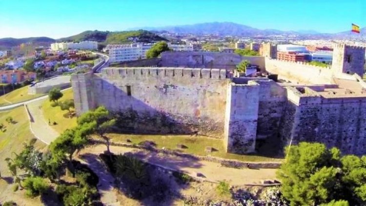 قلعة سهيل في ماربيا اسبانيا