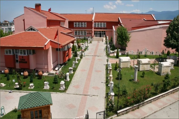 متحف بولو في بولو تركيا 