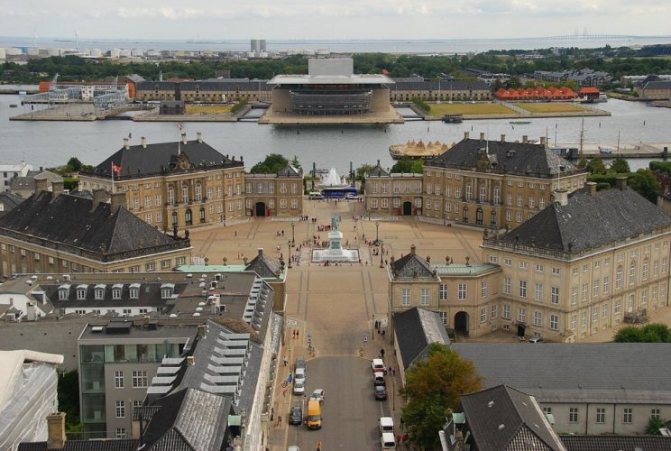 القصر الملكي الرئيسي في كوبنهاجن الدنمارك