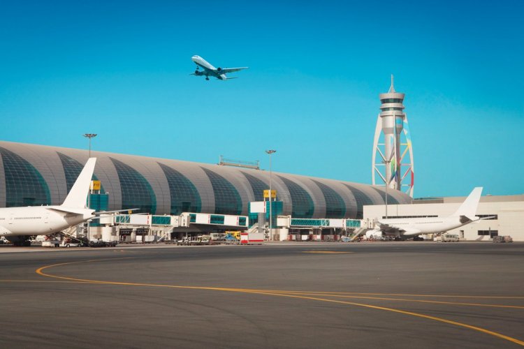 مطار دبي 