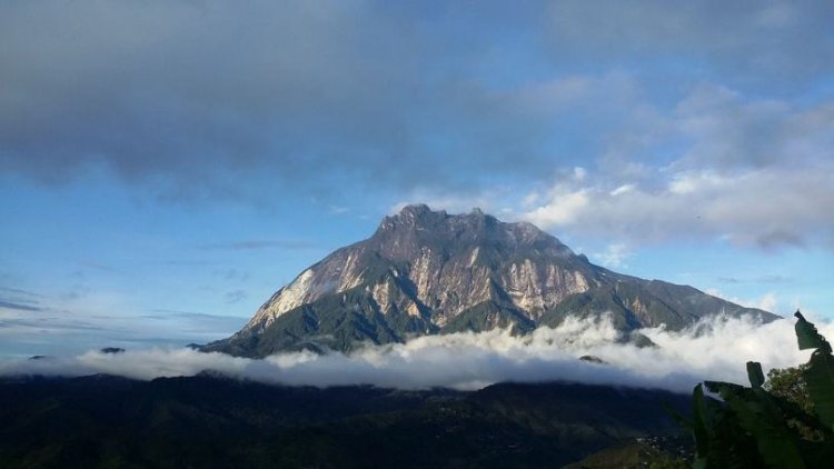 جبل كينابالو ماليزيا