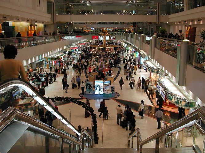 سوق الحر مطار دبي