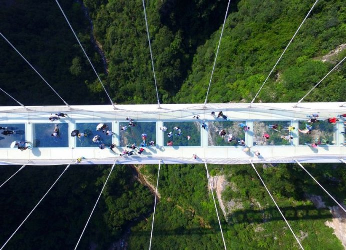 صورة علوية لاطول جسر في العالم