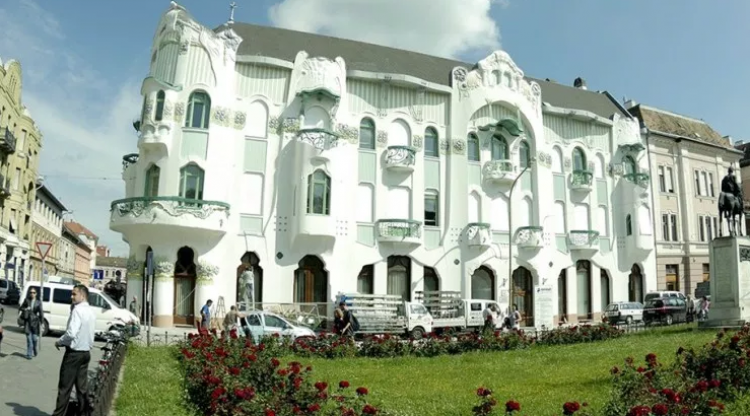 قصر رويك هنغاريا