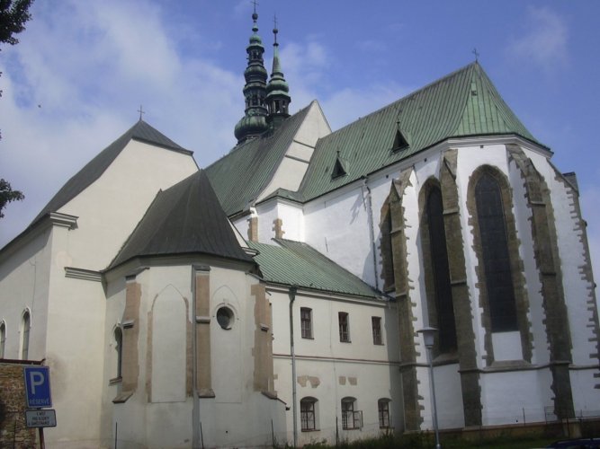 كنيسة الصليب المقدس في مدينة بروسيتوف التشيكية