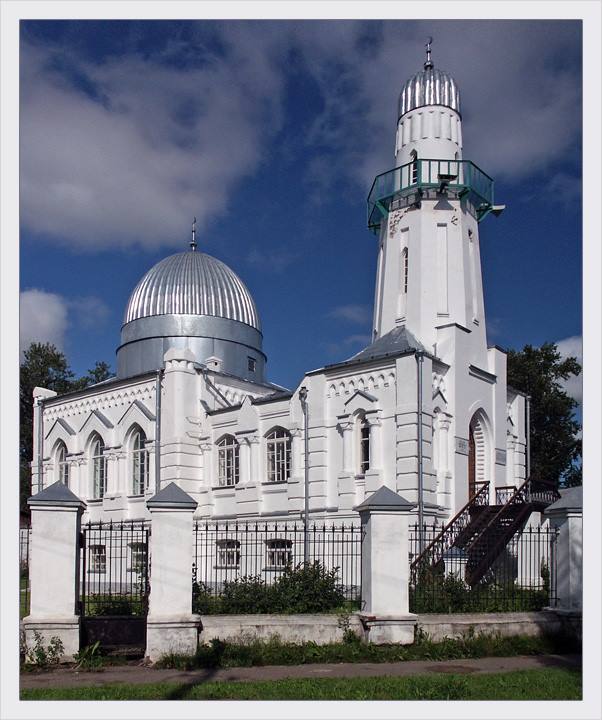 المسجد الأبيض في تومسك الروسية