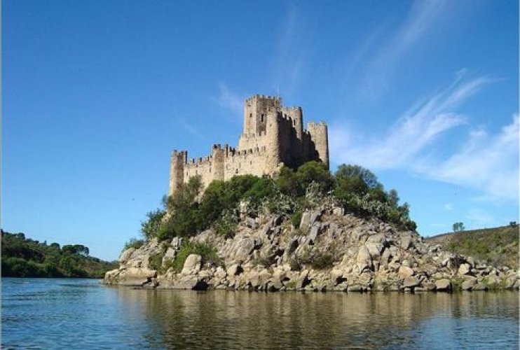 قلعة القرم في فاطمة البرتغالية