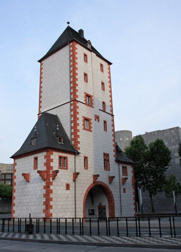 برج الخشب في مدينة ماينز الألمانية