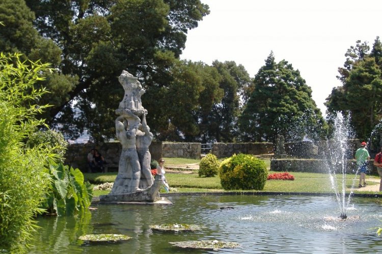 حديقة ديل مونتي كاسترو في مدينة فيغو الإسبانية