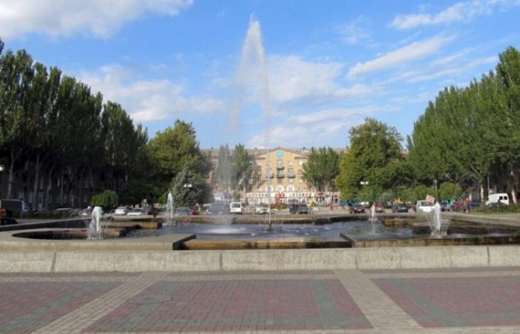 ساحة زابوريجكا في مدينة زاباروجيا أوكرانيا