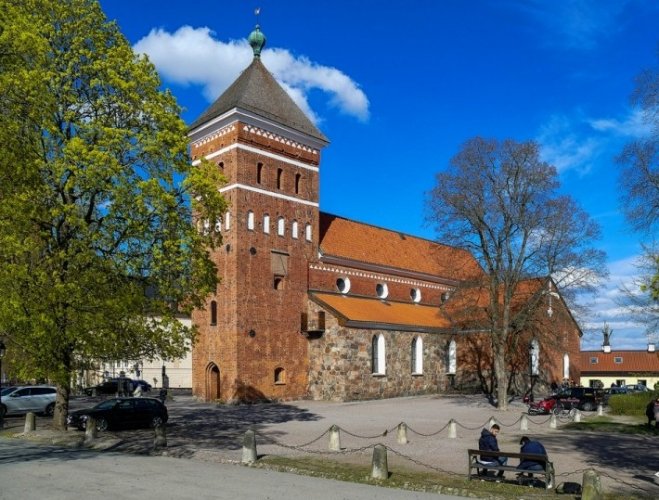كنيسة هولي ترينتي في مدينة أوبسالا السويد