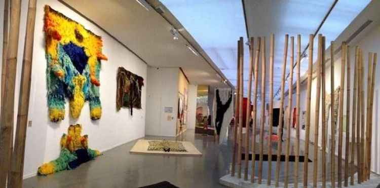 متحف الفن المعاصر في مدينة بلوا الفرنسية