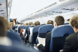 قواعد السفر بالطائرة 