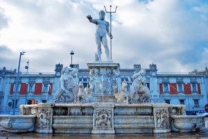 نافورة نبتون